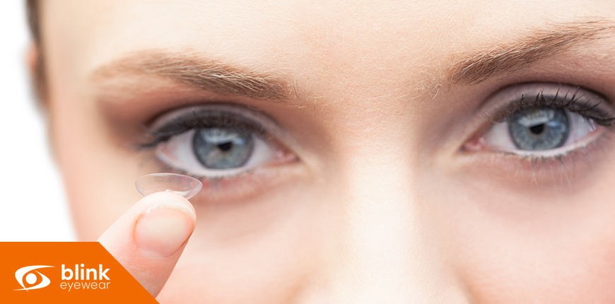  4 Contact Lens Tips For Dry Eye Sufferers 