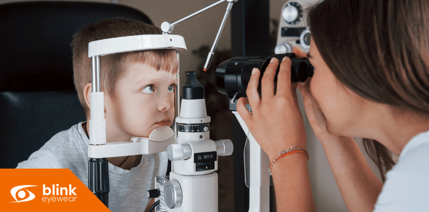 Does My Child Need an Eye Exam? Signs Calgary Parents Shouldn’t Ignore 
